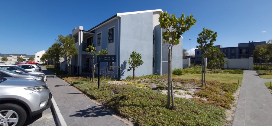 To Let  Bedroom Property for Rent in Burgundy Estate Western Cape